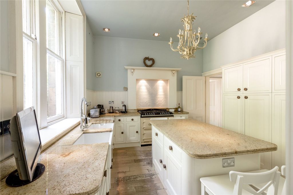 Additional image 3 of 6 bed detached house for sale23 Newbattle Road, Eskbank, Midlothian EH22
