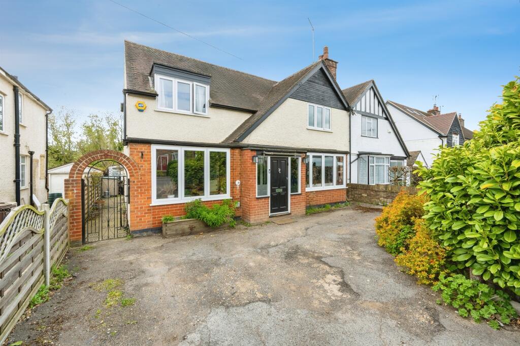Radlett Road, Frogmore, St. Albans