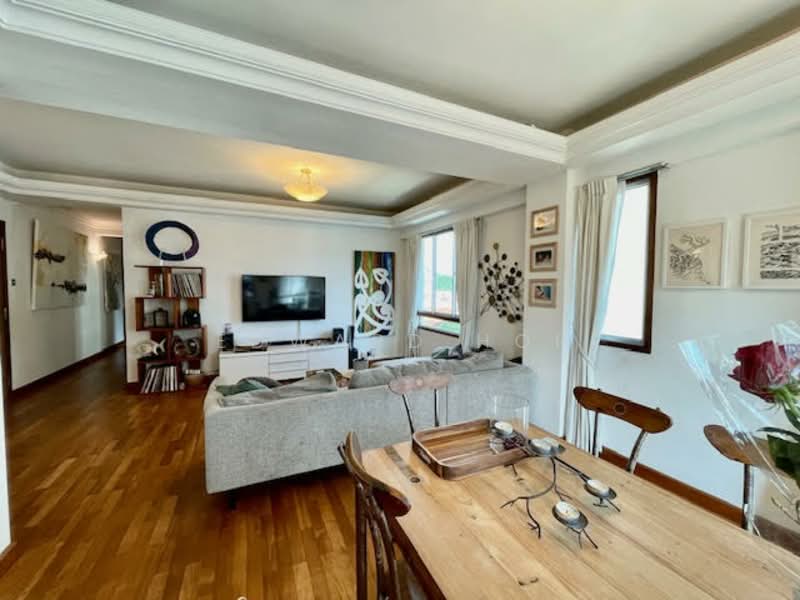 6 Hullet Road photo 2