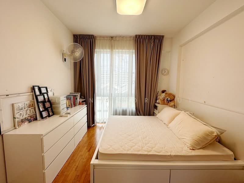 71 Woodgrove Avenue photo 3