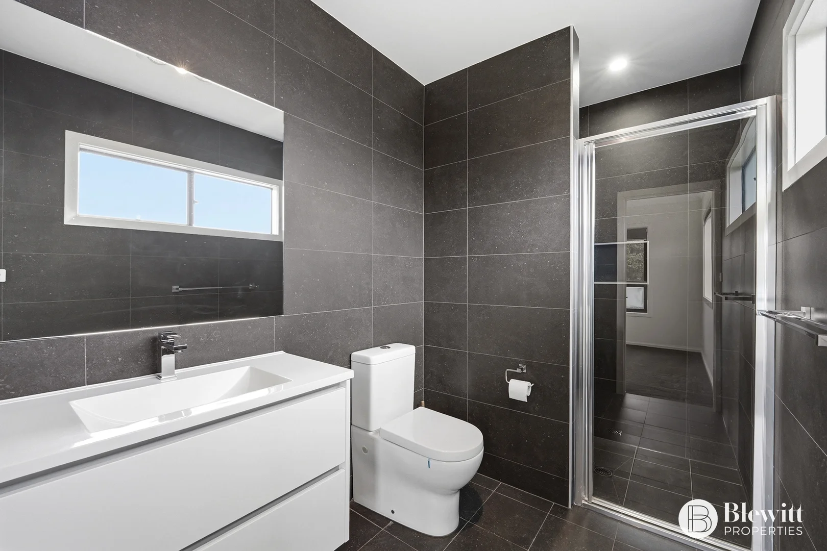 Additional image 10 of 1/4 Powell Street, Queanbeyan East NSW 2620