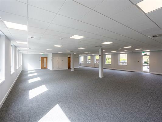 Additional image 6 of 2665 Kings Court, The Crescent, Birmingham, West Midlands
