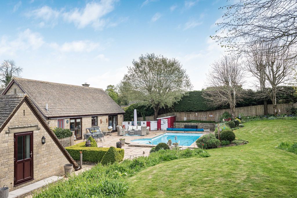 Additional image 20 of 4 bed detached house for saleWains Road, Daglingworth, Cirencester, Gloucestershire GL7