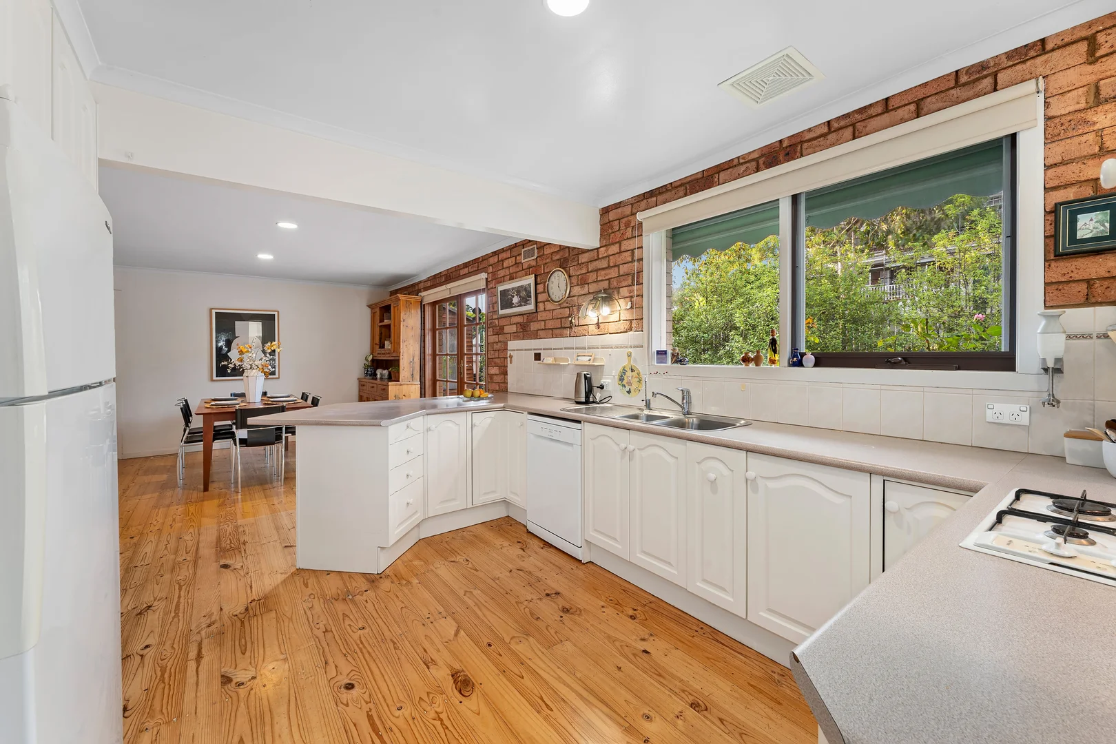 Additional image 4 of 27 Ferndell Crescent, Templestowe VIC 3106