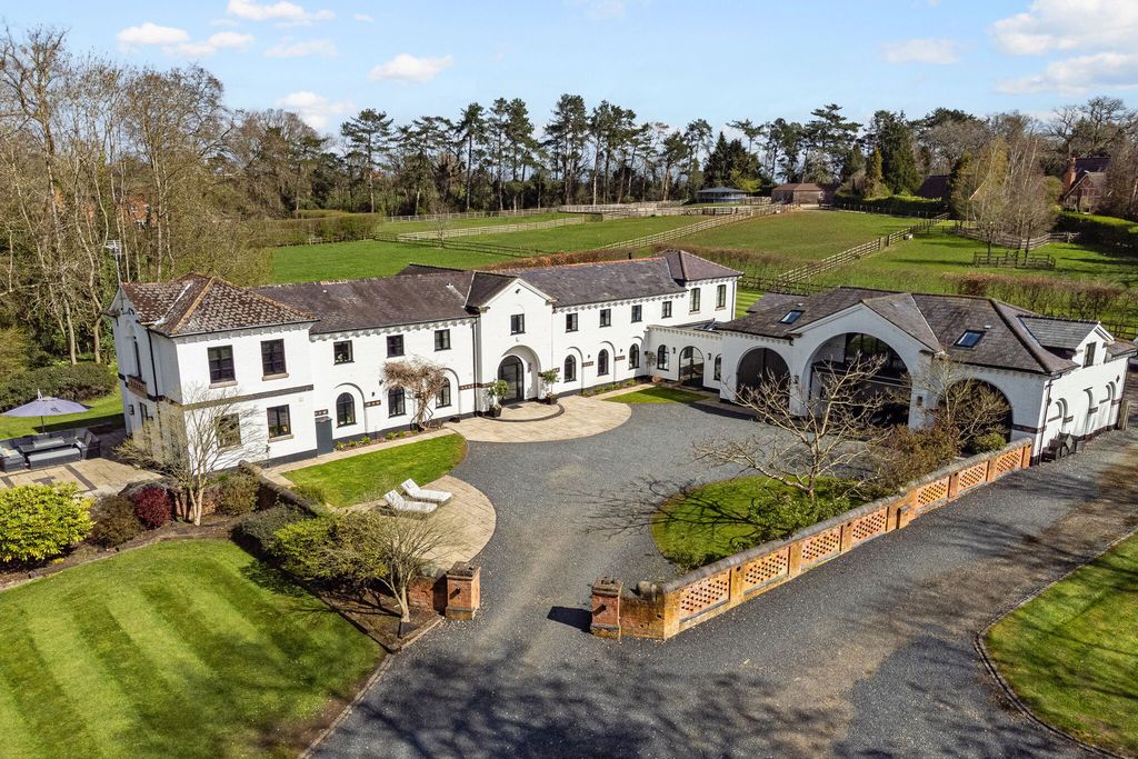 7 bed detached house for saleUllenhall, Henley-In-Arden B95