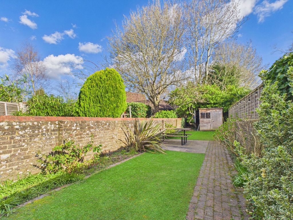 Additional image 10 of 2 bed maisonette for saleStation Road, Horsham, West Sussex RH13