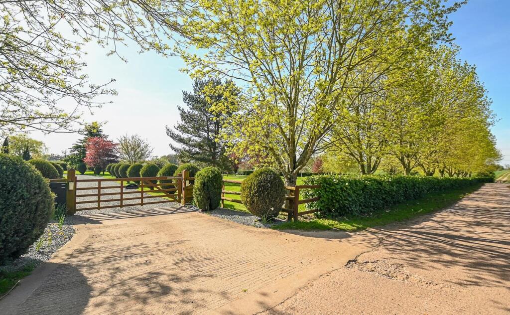 Additional image 30 of Brookfields, Brickhouse Lane, Elford, B79