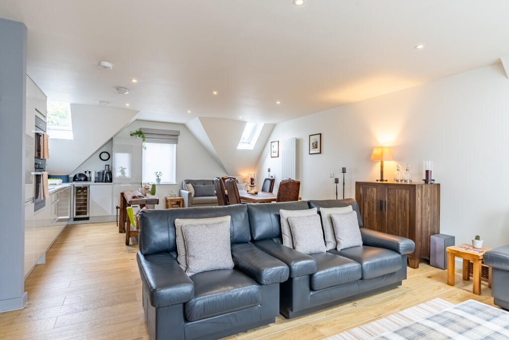 Additional image 6 of Gibbs Close, Harpenden, Hertfordshire, AL5
