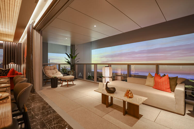 22 Marina View