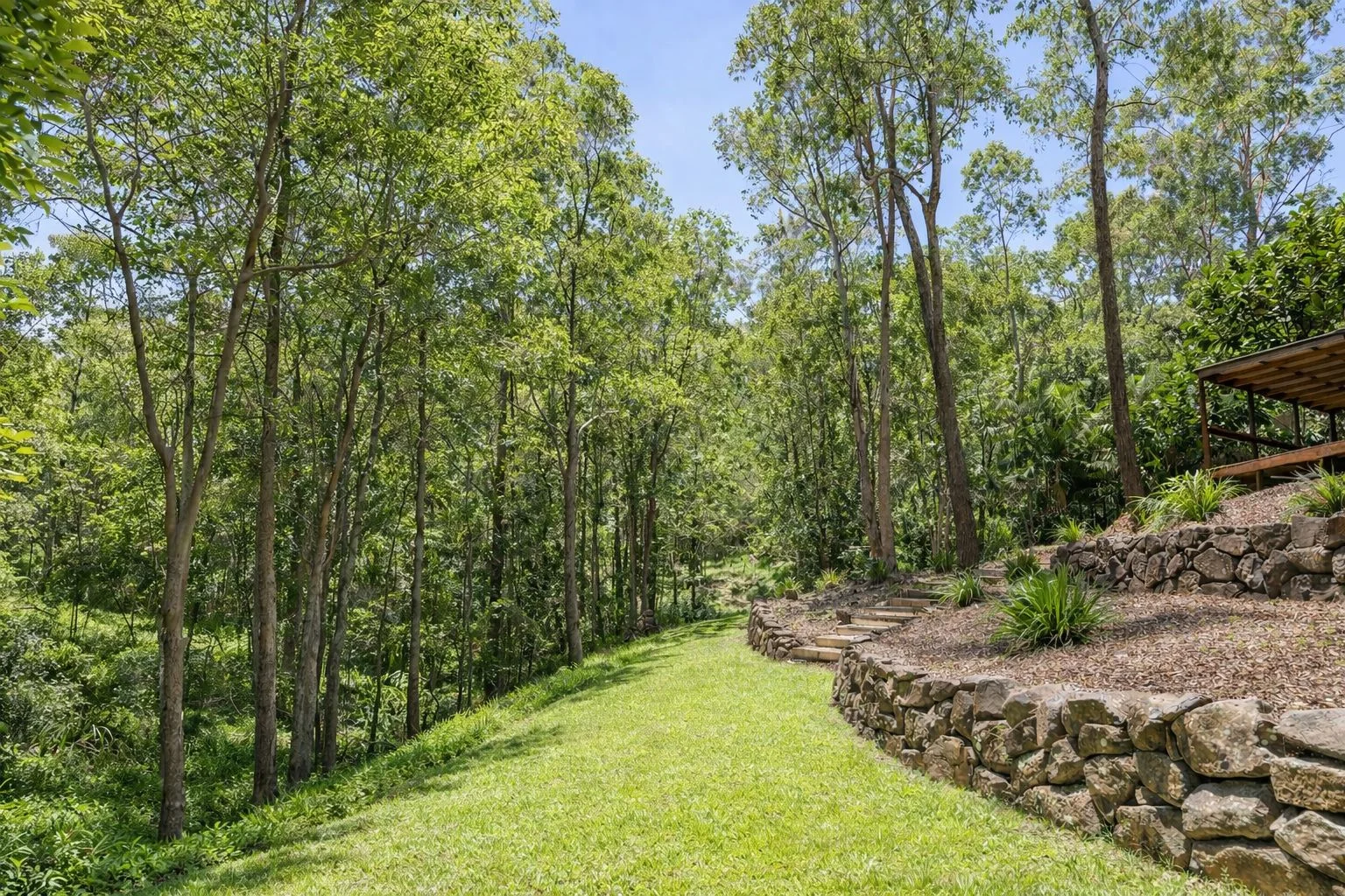 Additional image 3 of 63 Simpsons Road, Elanora QLD 4221