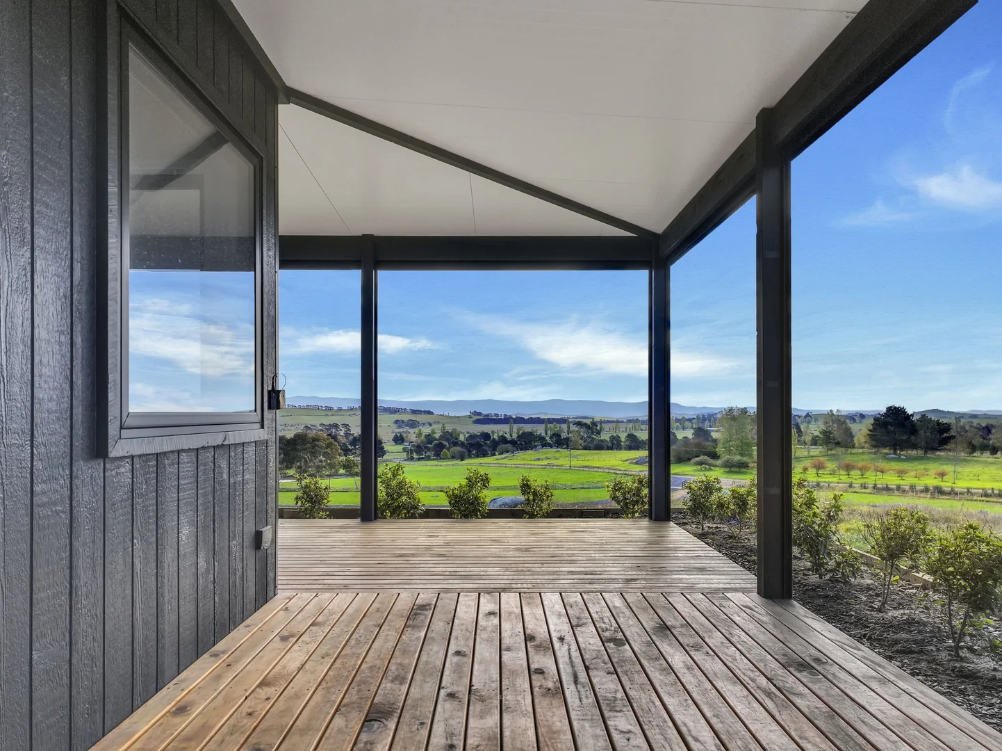 Additional image 11 of 228 Wallace Street, Braidwood NSW 2622