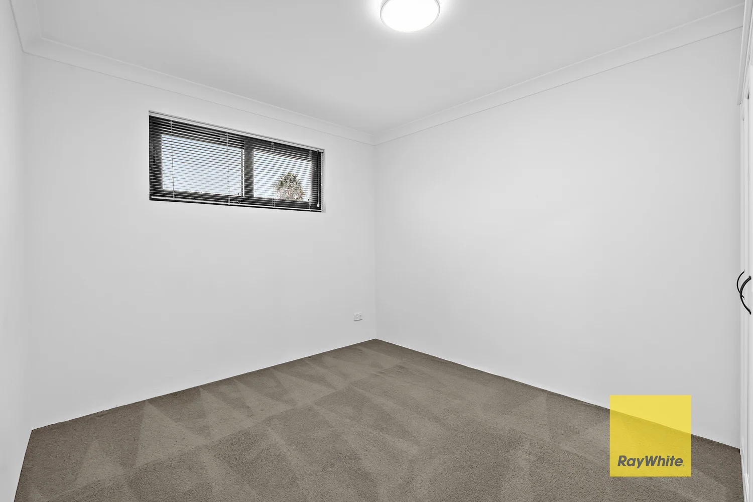 Additional image 7 of 9/230 Spencer Road, Thornlie WA 6108