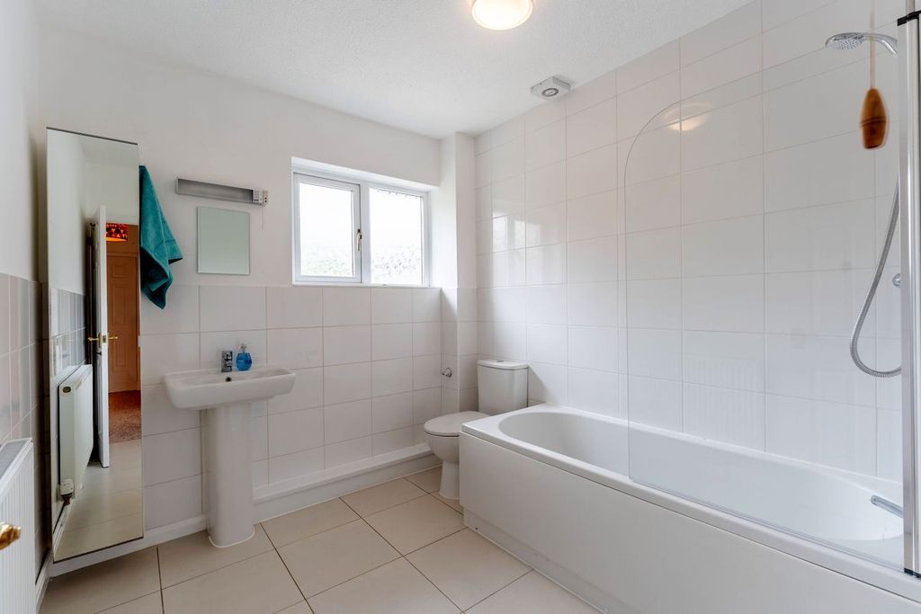 Additional image 12 of 2 bed flat for saleMill Close, Abergavenny NP7