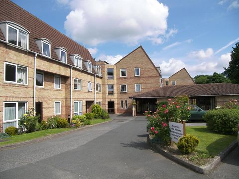 Homewillow Close, London N21