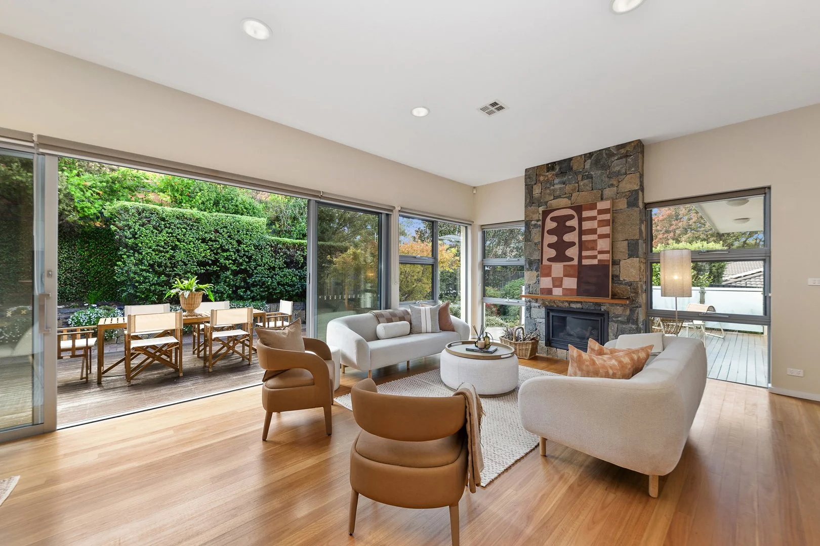 10 Glossop Crescent, Campbell ACT 2612 photo 3
