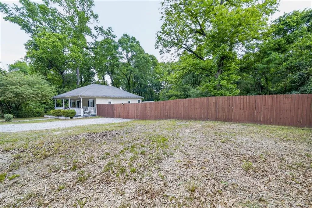 Additional image 2 of 1102 18th Avenue, Phenix City, AL 36867