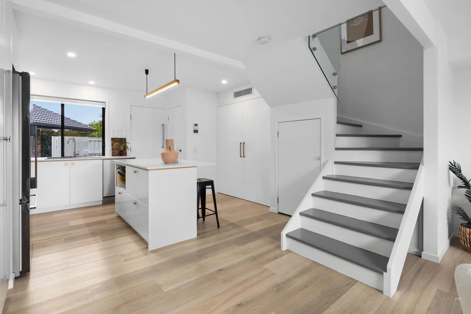 Additional image 8 of 2/36 Sunbird Street, Burleigh Waters QLD 4220