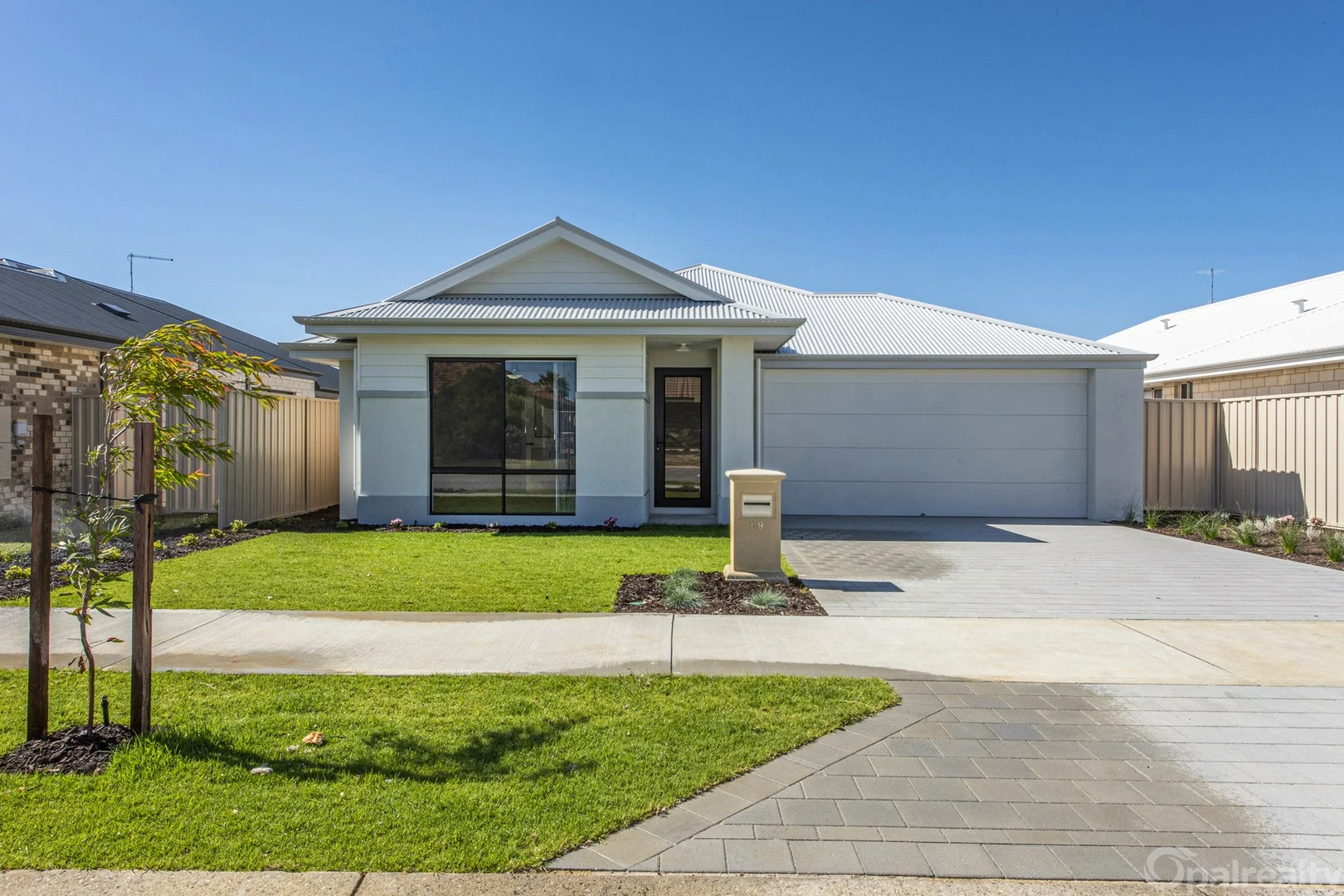 69 Mandalay Bend, Secret Harbour WA 6173
