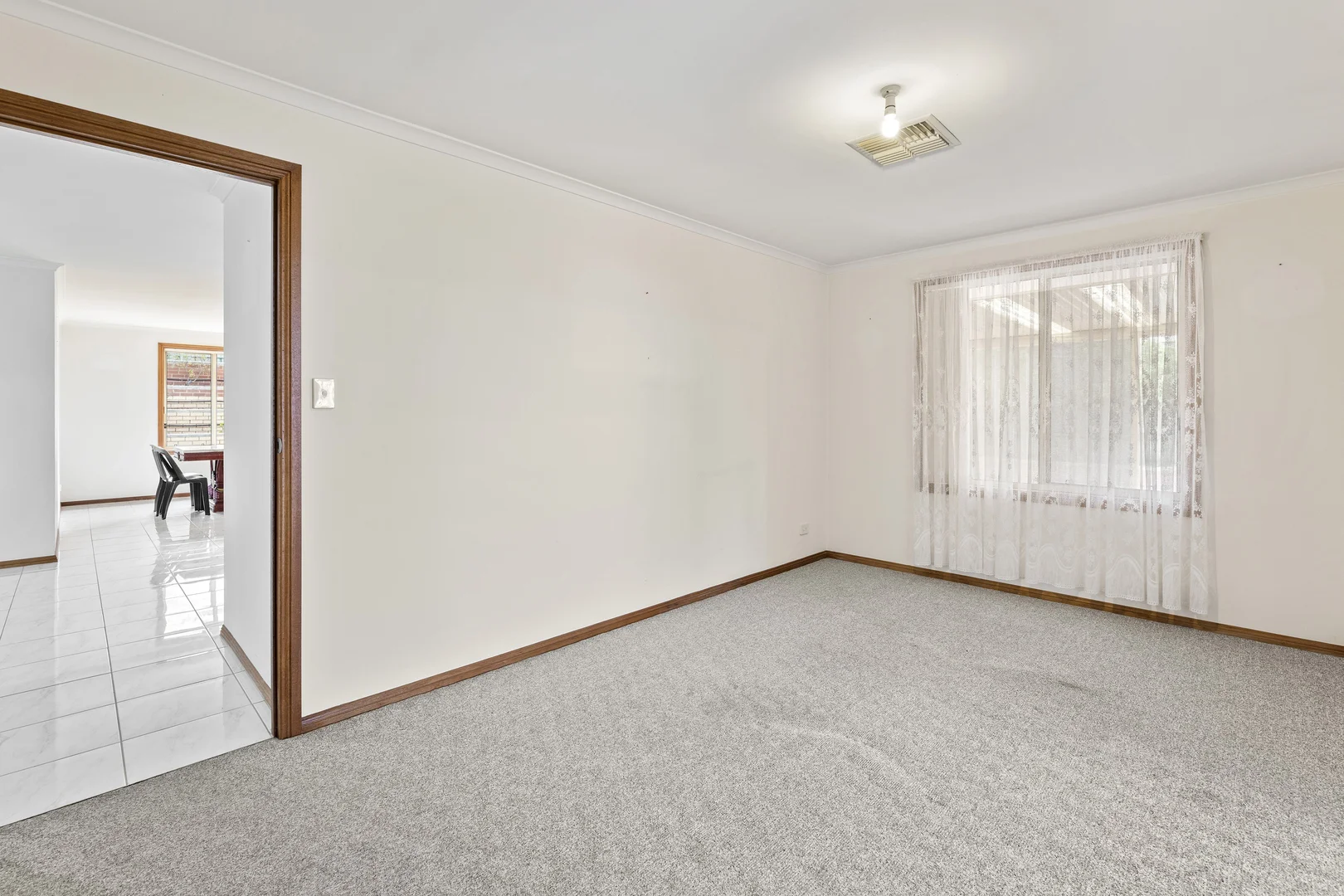 Additional image 3 of 13 Plover Court, Hewett SA 5118