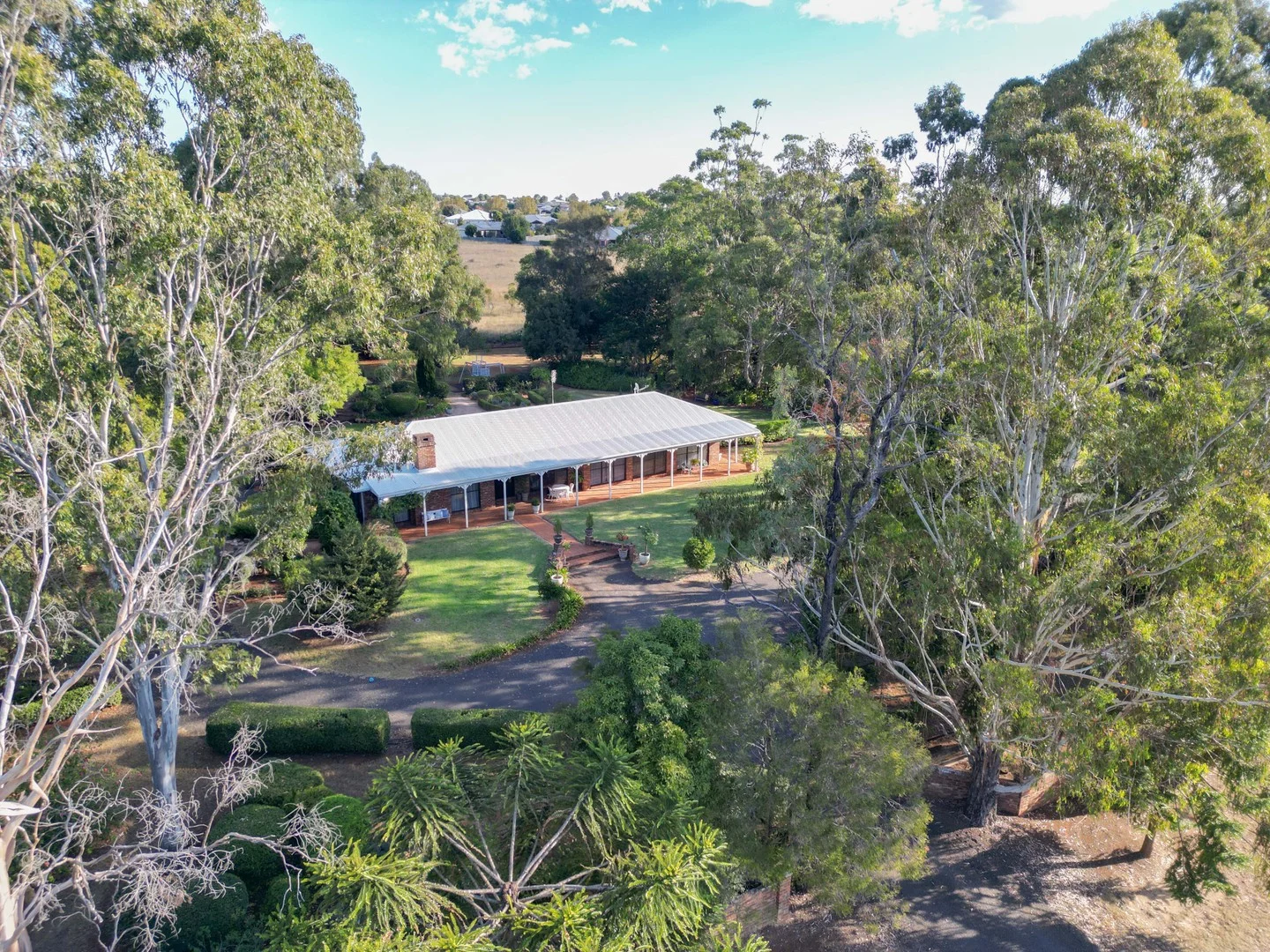 15 Bowtell Drive, Highfields QLD 4352
