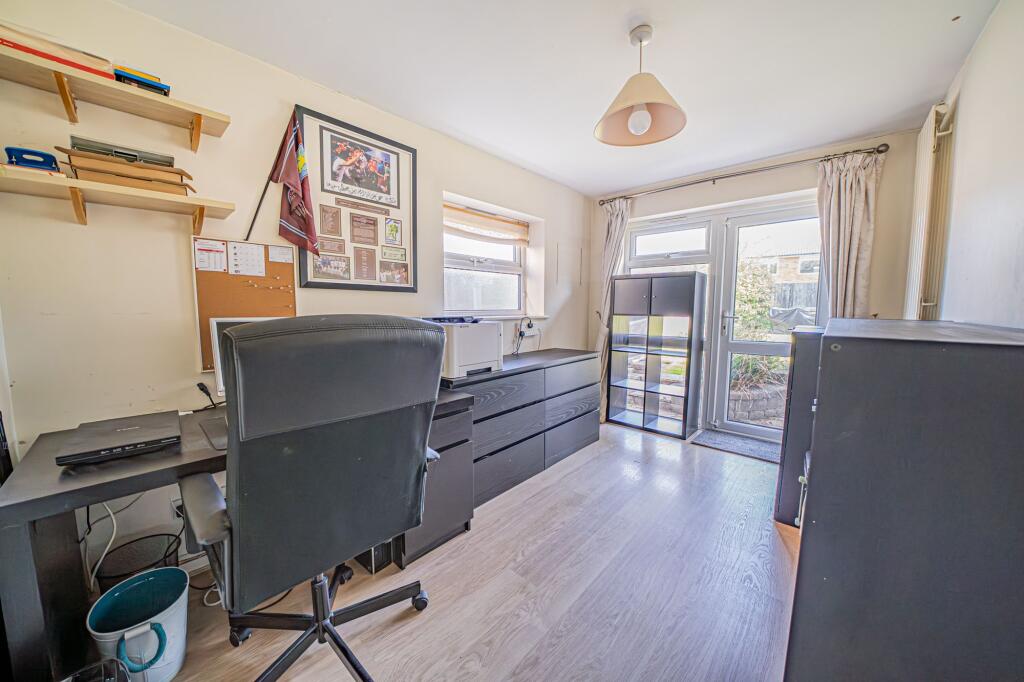 Additional image 9 of Whitefields Crescent, Solihull, B91