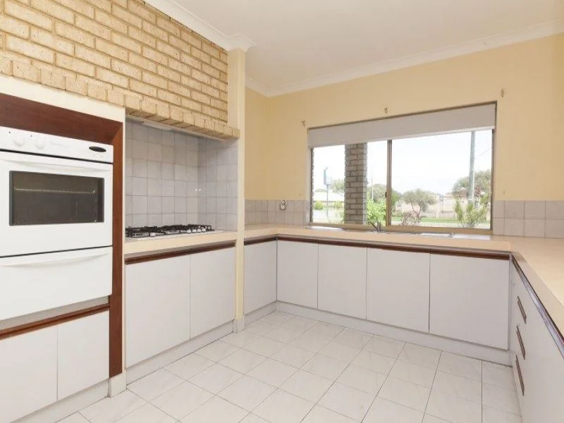 Additional image 5 of 482 Rockingham Road, Lake Coogee WA 6166