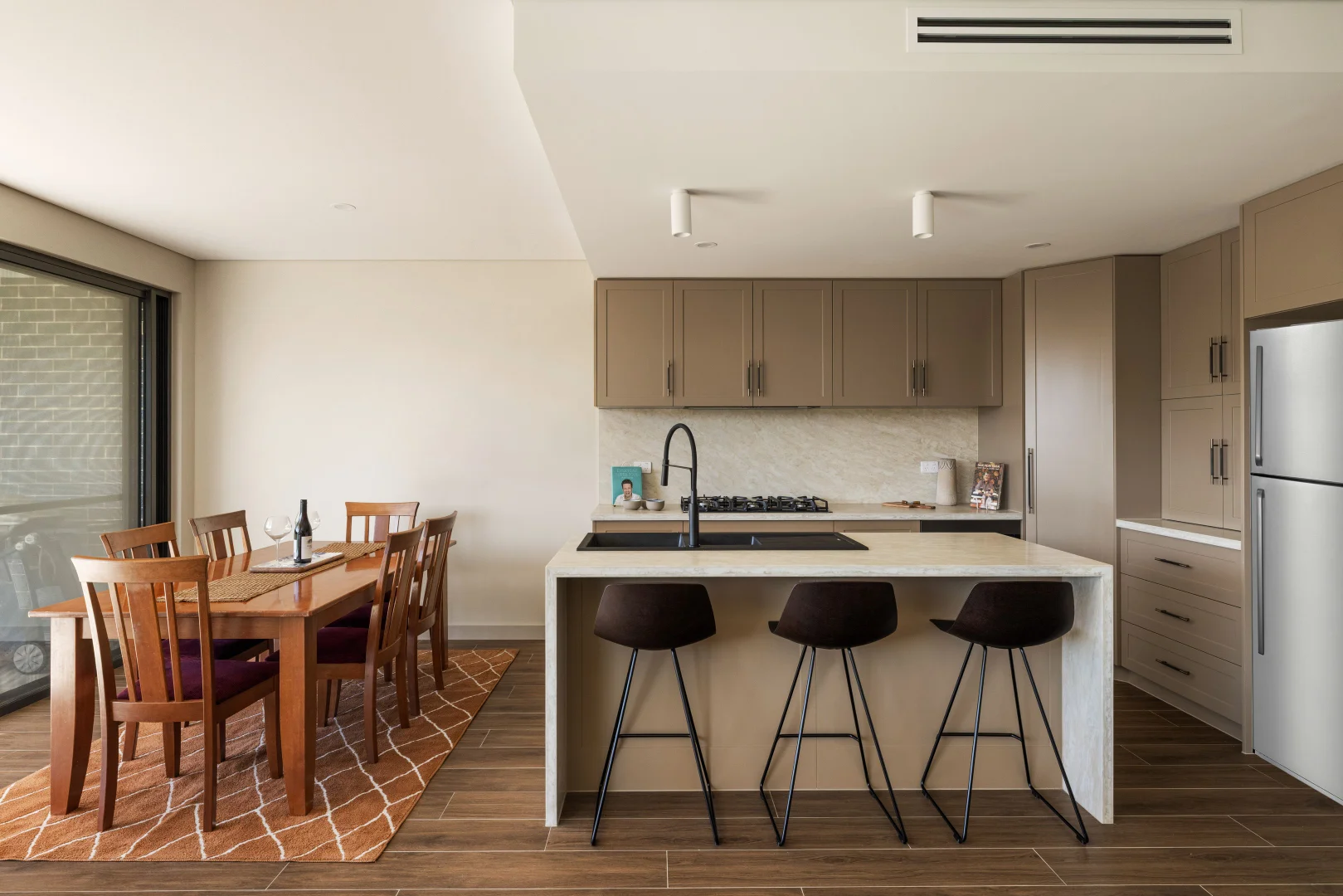 Additional image 8 of 12a Essington Crescent, Sylvania NSW 2224
