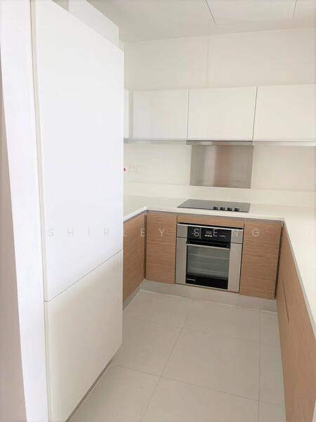 18 Marina Boulevard photo 5
