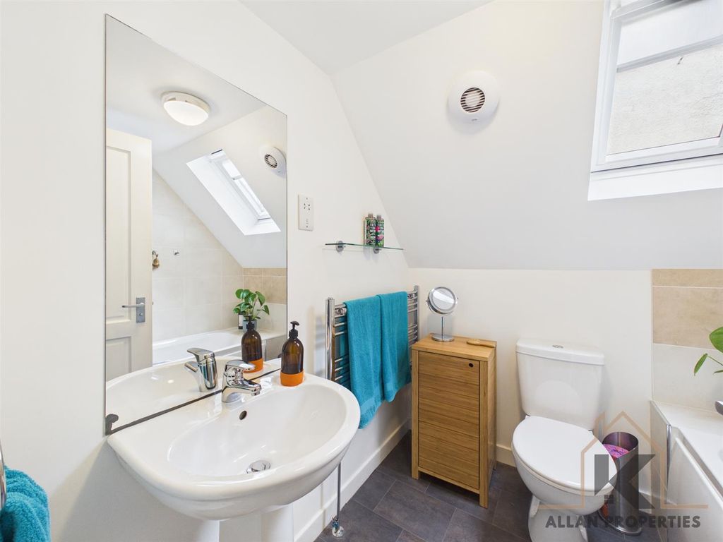 Additional image 15 of 3 bed semi-detached house for sale80 Victoria Street, Kirkwall, Orkney KW15