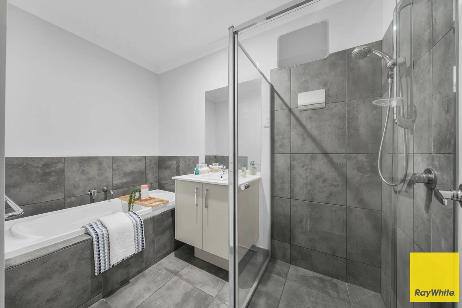 Additional image 10 of 50 Palmdale Crescent, Mambourin VIC 3024