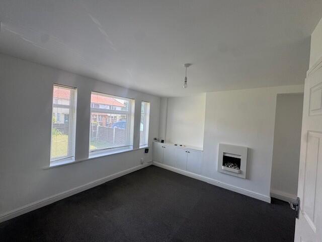 Additional image 2 of Flat, Eltham Grove, Kingstanding, B44 0QQ