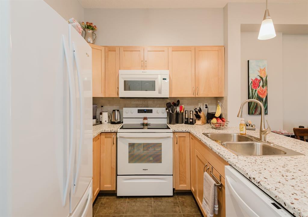 Additional image 3 of 315-12330 102 Street , Grande Prairie, AB, T8V0N4