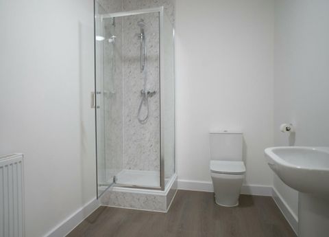 Crofton Street, Manchester M14, Room to rent