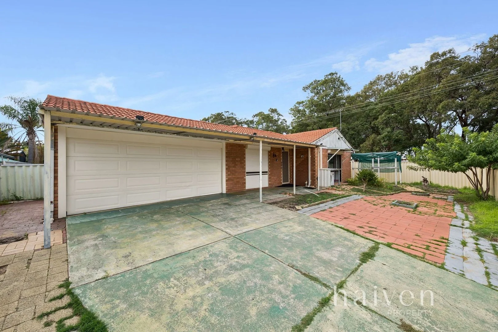 4 Price Court, Brookdale WA 6112