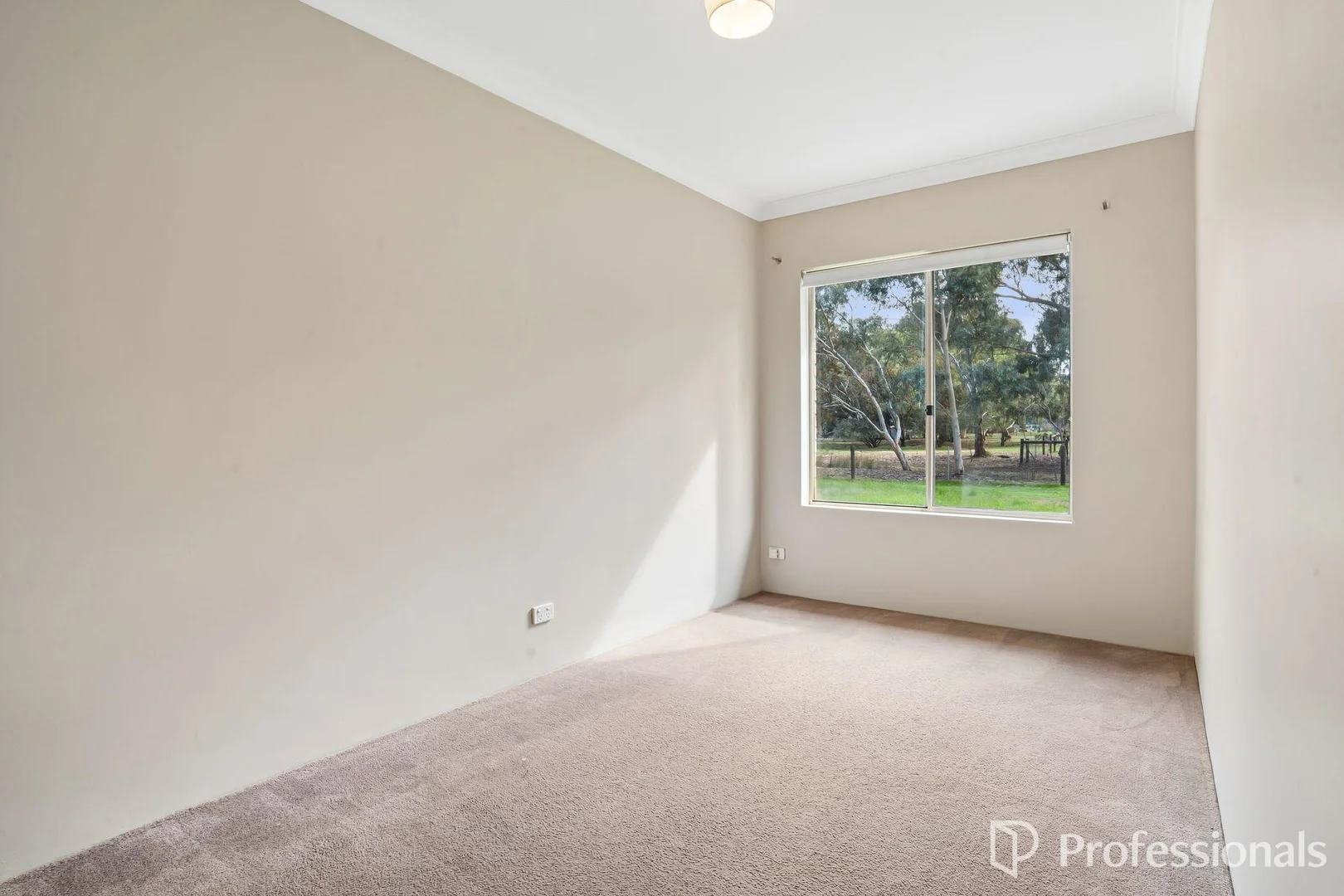 Additional image 10 of 31 Simmental Place, Oakford WA 6121