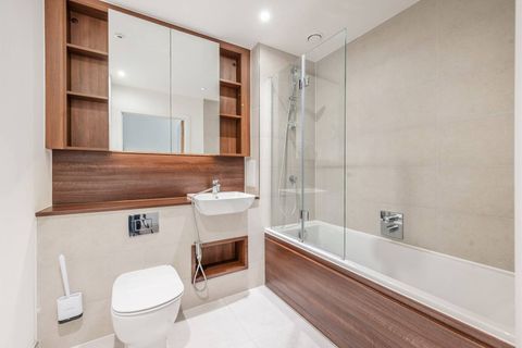 Perceval Square, Harrow HA1