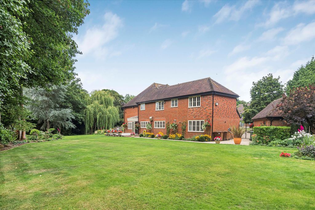 Additional image 31 of 7 bed detached house for saleParkside, Henley-On-Thames, Oxfordshire RG9