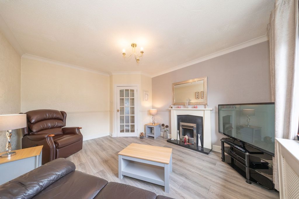 Additional image 3 of 2 bed flat for saleJubilee Road, Whitburn EH47