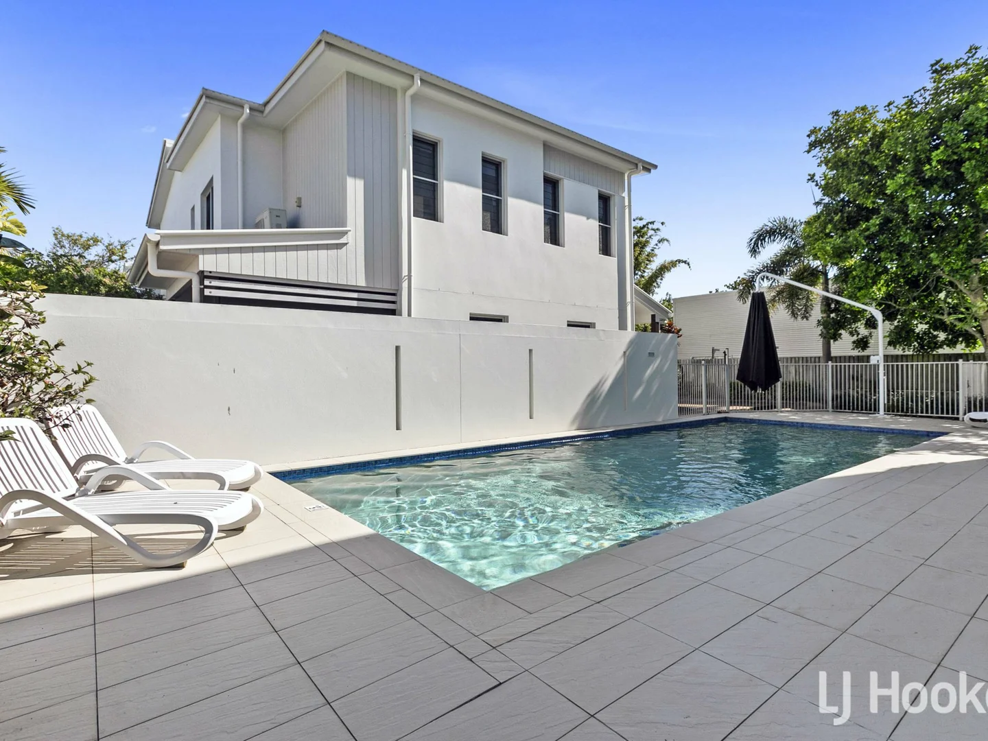 Urangan QLD 4655 photo 2