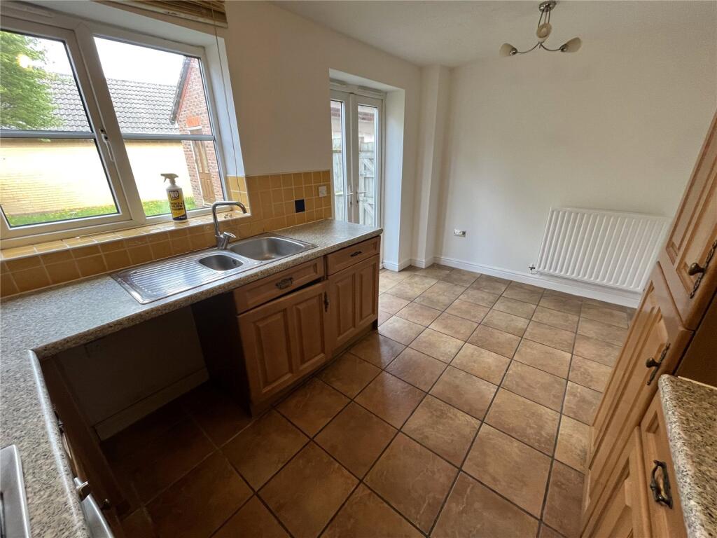 Stockley Crescent, Shirley, Solihull, West Midlands, B90 photo 4