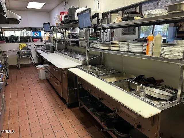 Additional image 17 of 150 W Vineyard Avenue, Oxnard, CA 93036