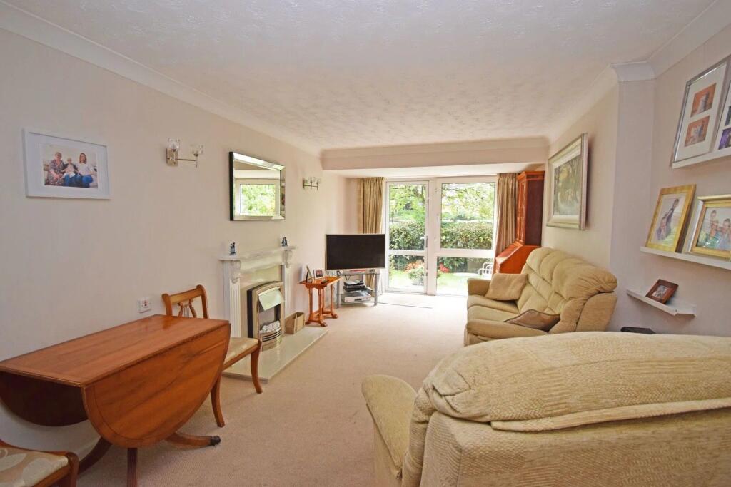 Additional image 3 of Flat 2, Elgar Mews, Ednall Lane, Bromsgrove, Worcestershire.  B60 2DB
