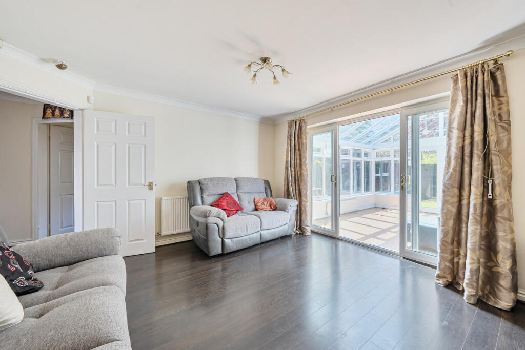 Additional image 4 of Warwick Road, Sutton Coldfield, B73