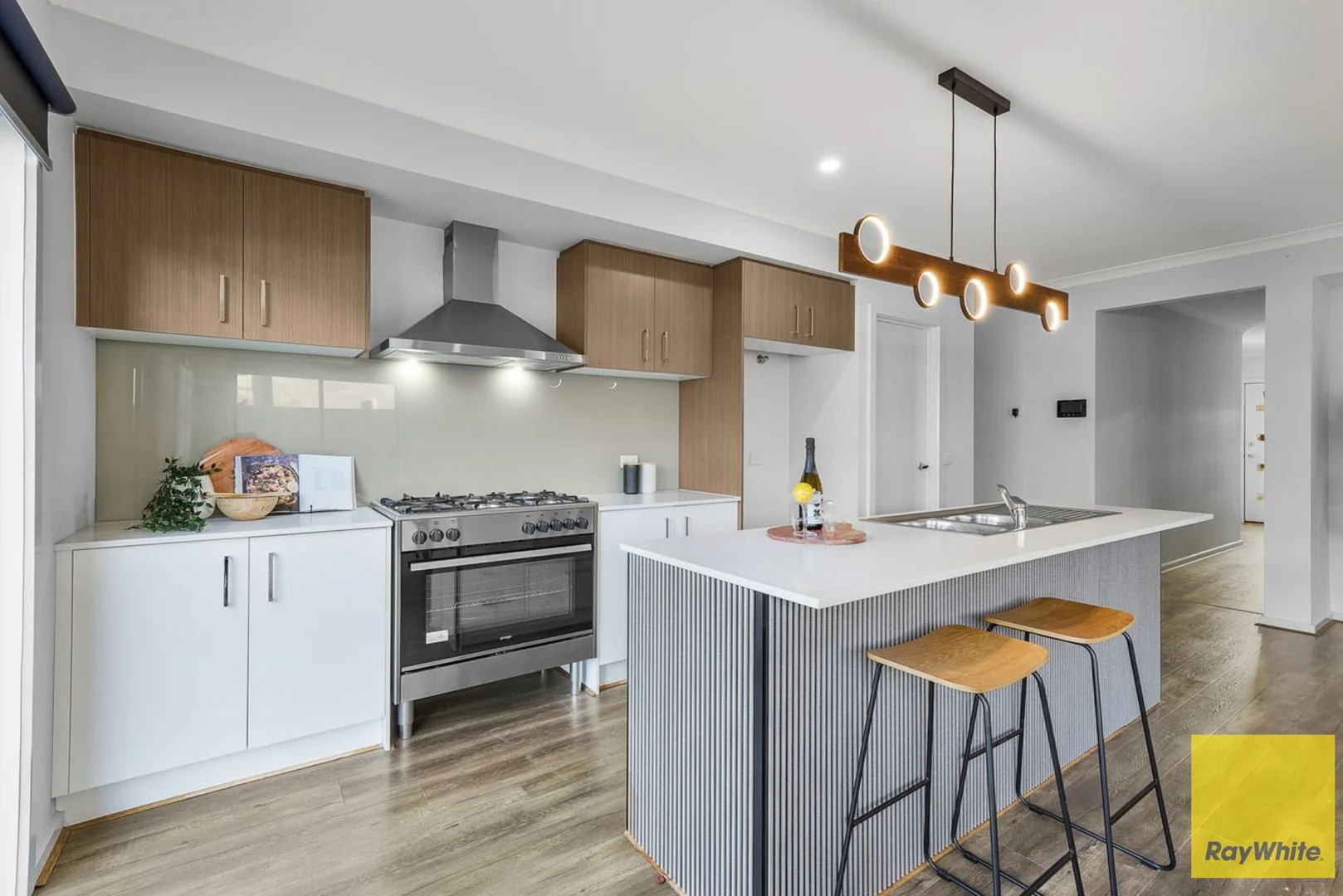 Additional image 4 of 50 Palmdale Crescent, Mambourin VIC 3024