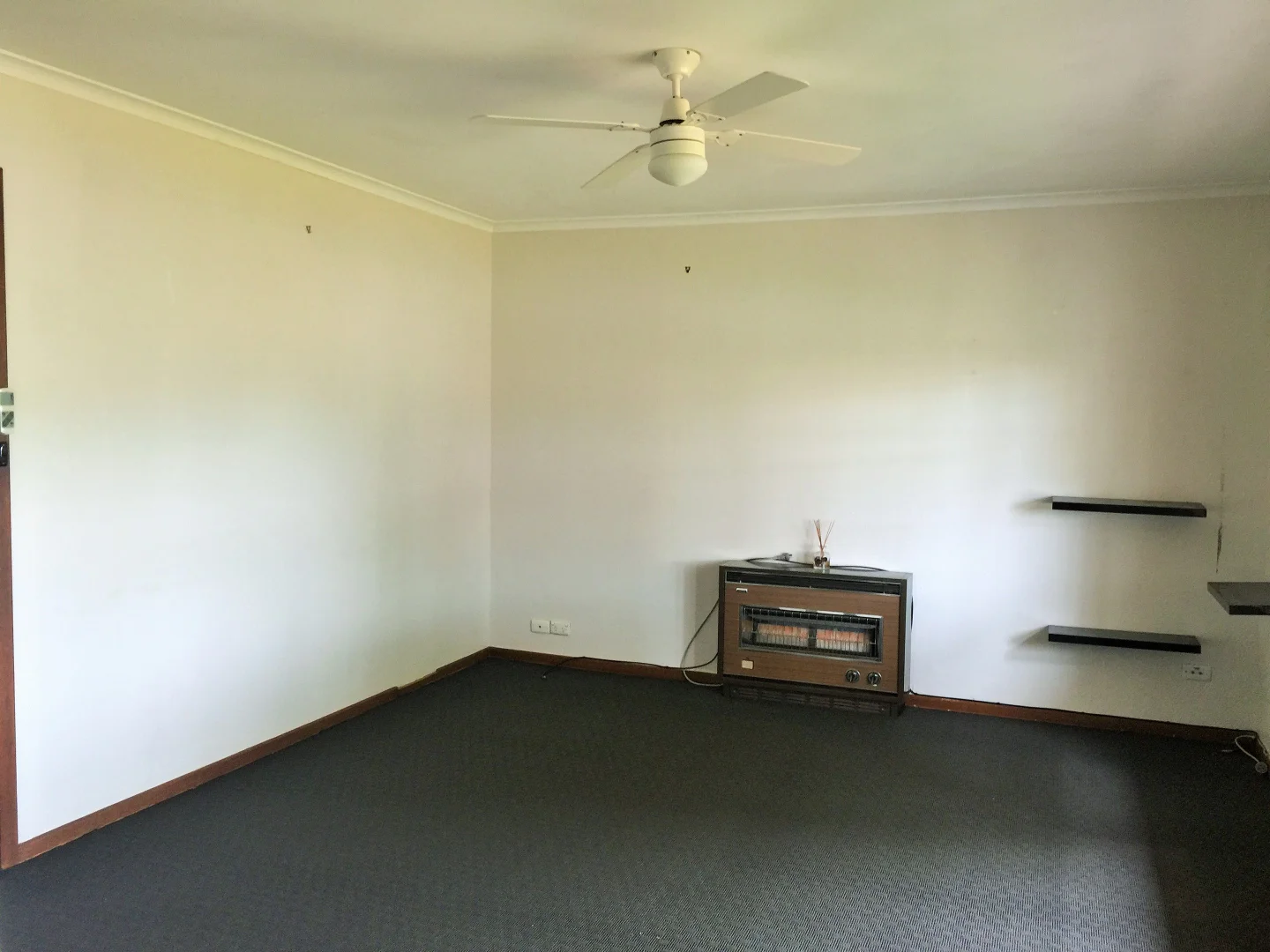 45 Beacon Crescent, Seaford SA 5169 photo 3