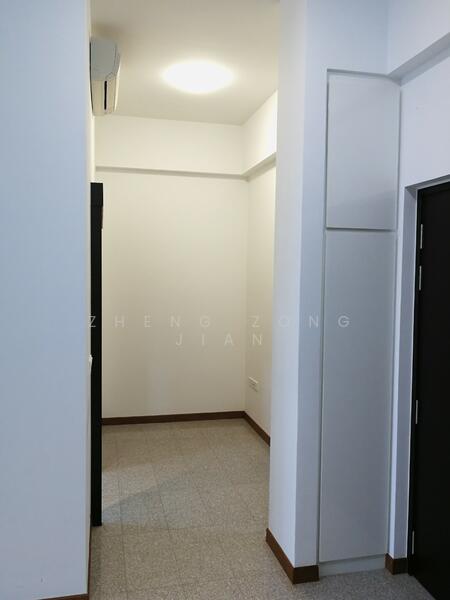2 Hillview Rise photo 3