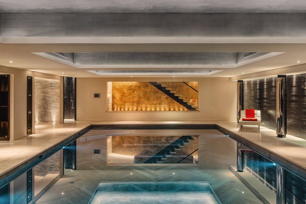 Additional image 6 of 6 bed detached house for salePortnall Drive, Wentworth, Virginia Water, Surrey GU25