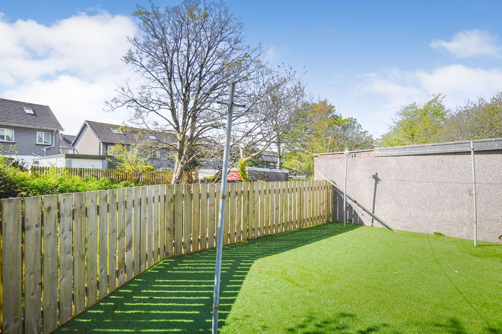 Additional image 12 of 2 bed flat for saleFlat 4, 42 Waterside Street, Largs KA30