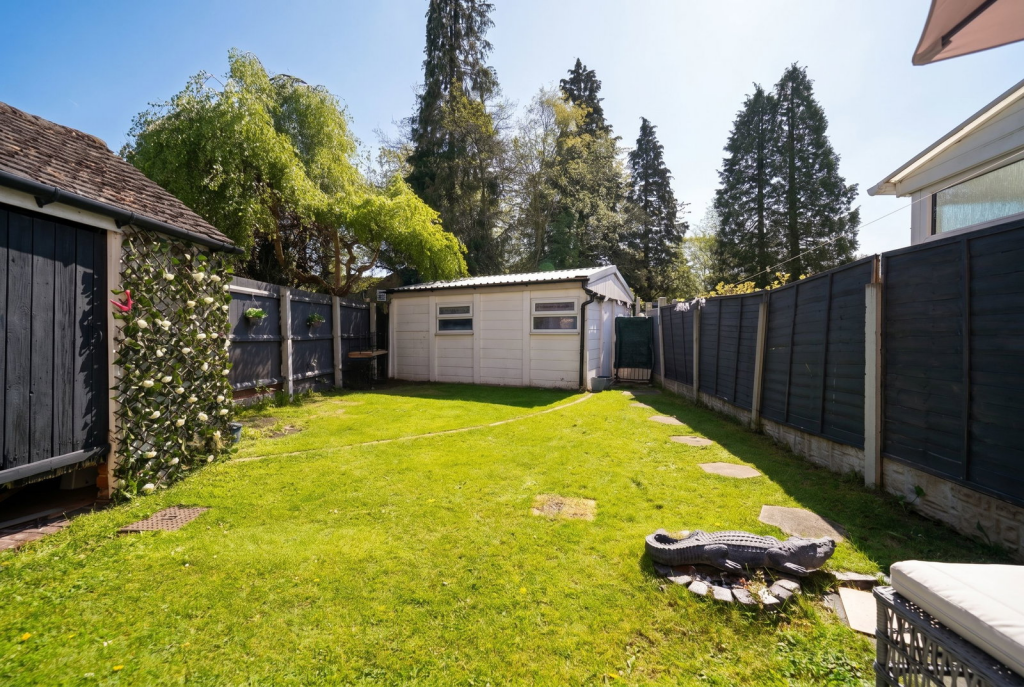 Additional image 18 of Moreton Road, Shirley