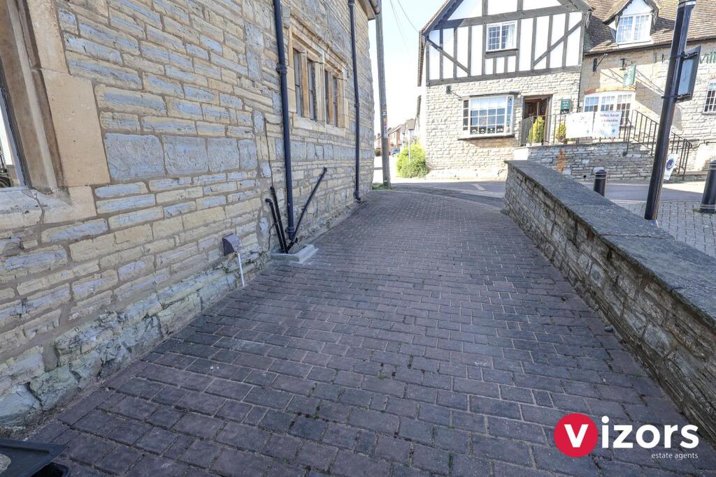 Additional image 12 of High Street, Bidford-Upon-Avon, Warwickshire